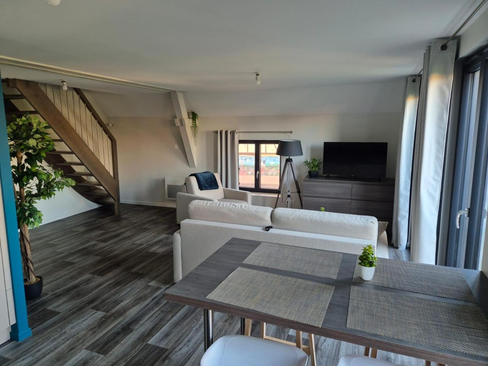 Appartement 2 Pieces Tout Confort, Aux Portes De Colmar Andolsheim Exterior photo